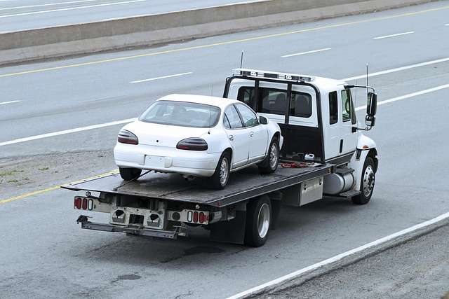 long distance flatbed towing